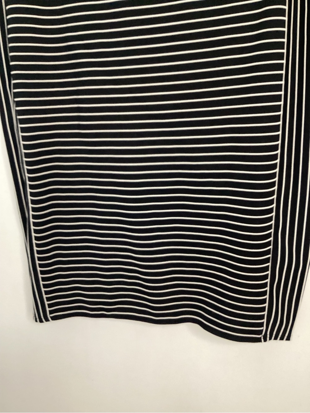 Max Studio Black and White Striped Pencil Skirt M - Picture 4 of 10